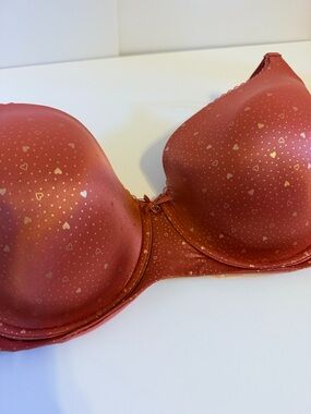 Victoria's Secret Rose Pink Body Bra